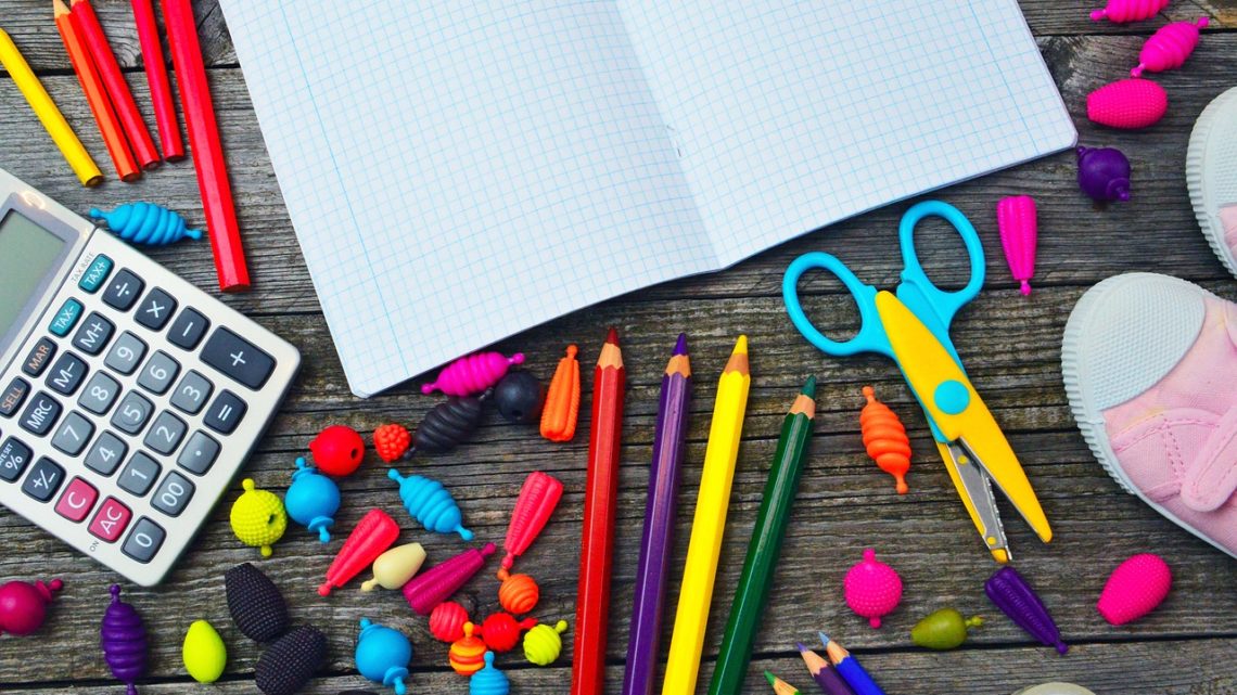 Fournitures scolaires pour 2021-2022 Fournitures scolaires pour 2021-2022